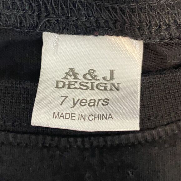 Pirate Pajama Set‎ Size 7 Red Black Skull Crossbones Long Sleeve Pants - Picture 4 of 5